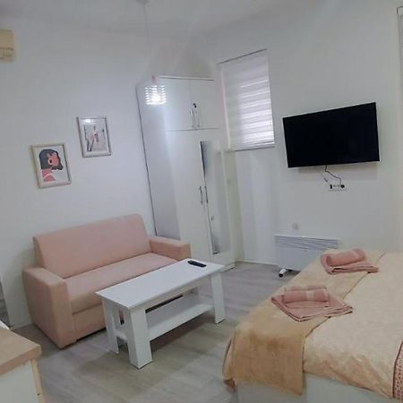 Zeleni Venac Studio & Apartment Belgrade Extérieur photo